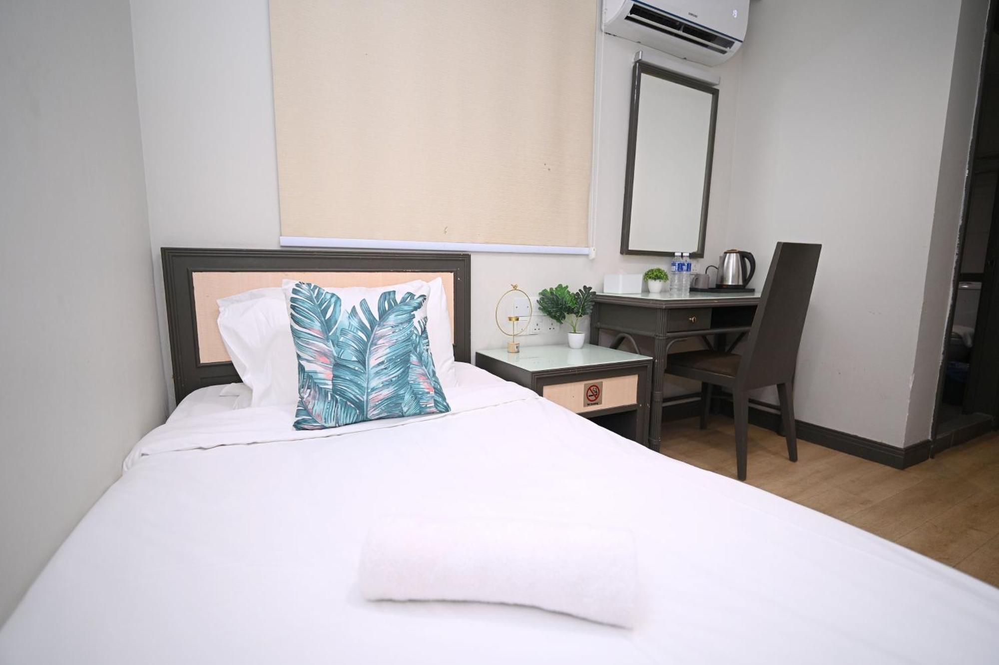 Kingston Hotel 6 - Changkat, Bukit Bintang 쿠알라룸푸르 외부 사진