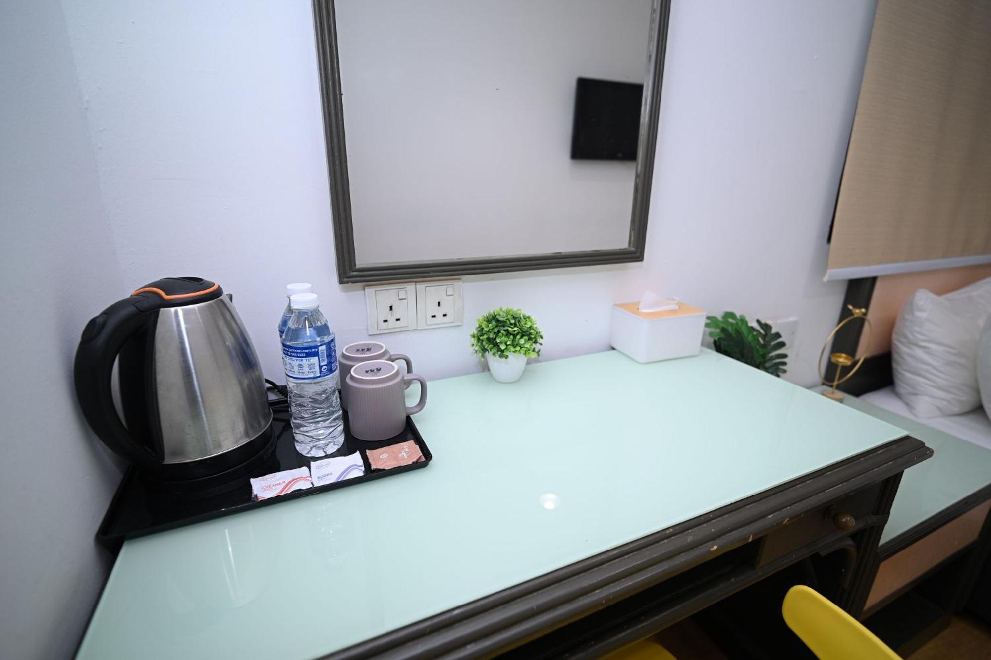 Kingston Hotel 6 - Changkat, Bukit Bintang 쿠알라룸푸르 외부 사진